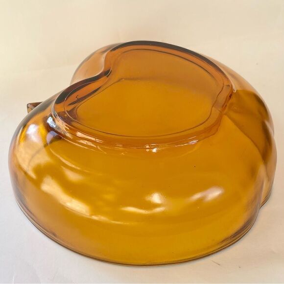 Vintage Orchard Amber by Hazel Atlas Large Apple Shaped Glass Bowl - Picture 11 of 12